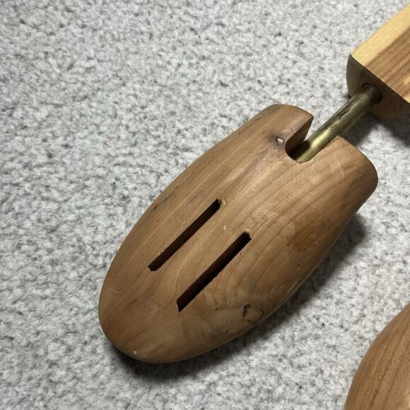 Allen Edmonds Shoe Trees Large Wood Cedar Stretcher Inserts USA - Picture 3 of 14